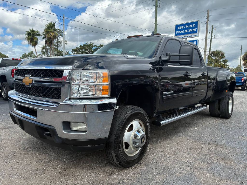 2013 Chevrolet Silverado 1500 Image 1