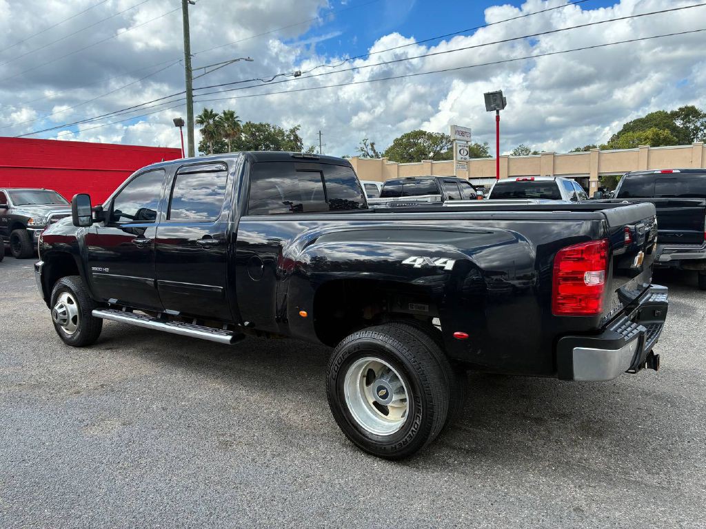 2013 Chevrolet Silverado 1500 Image 3
