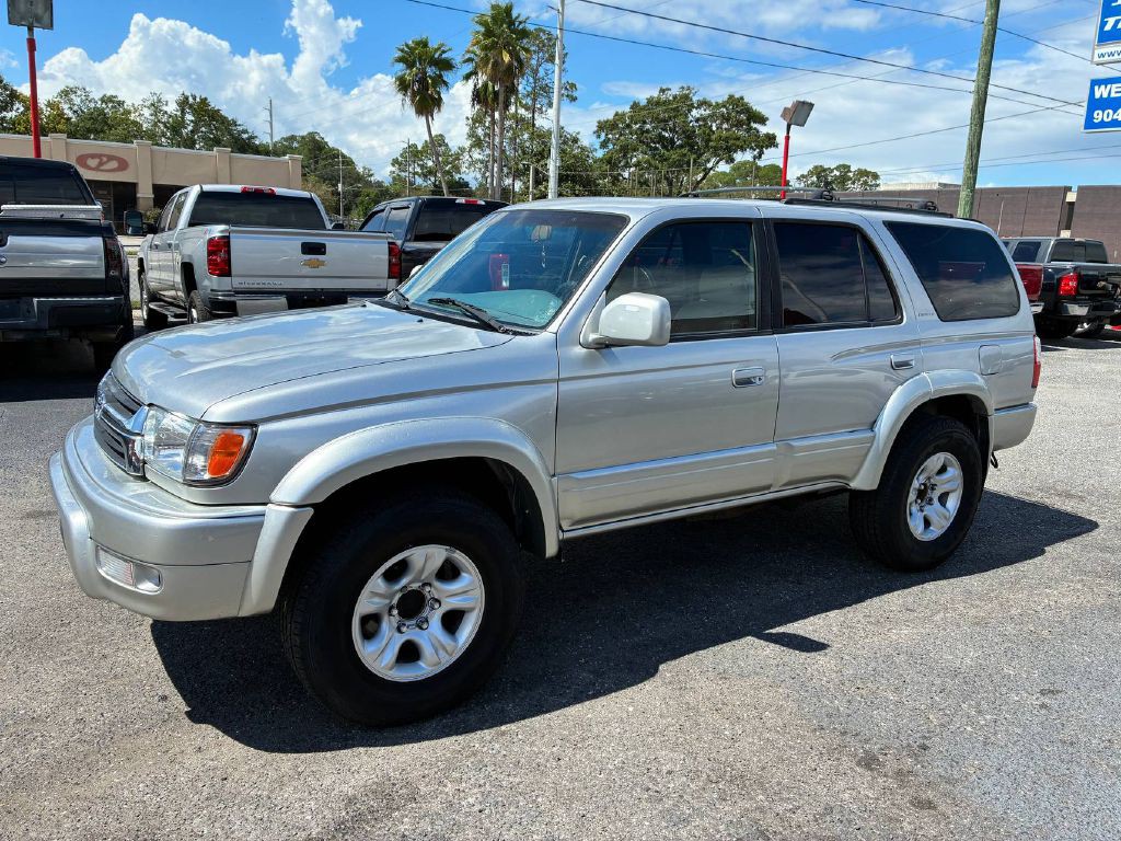 2001 Toyota 4Runner Image 2