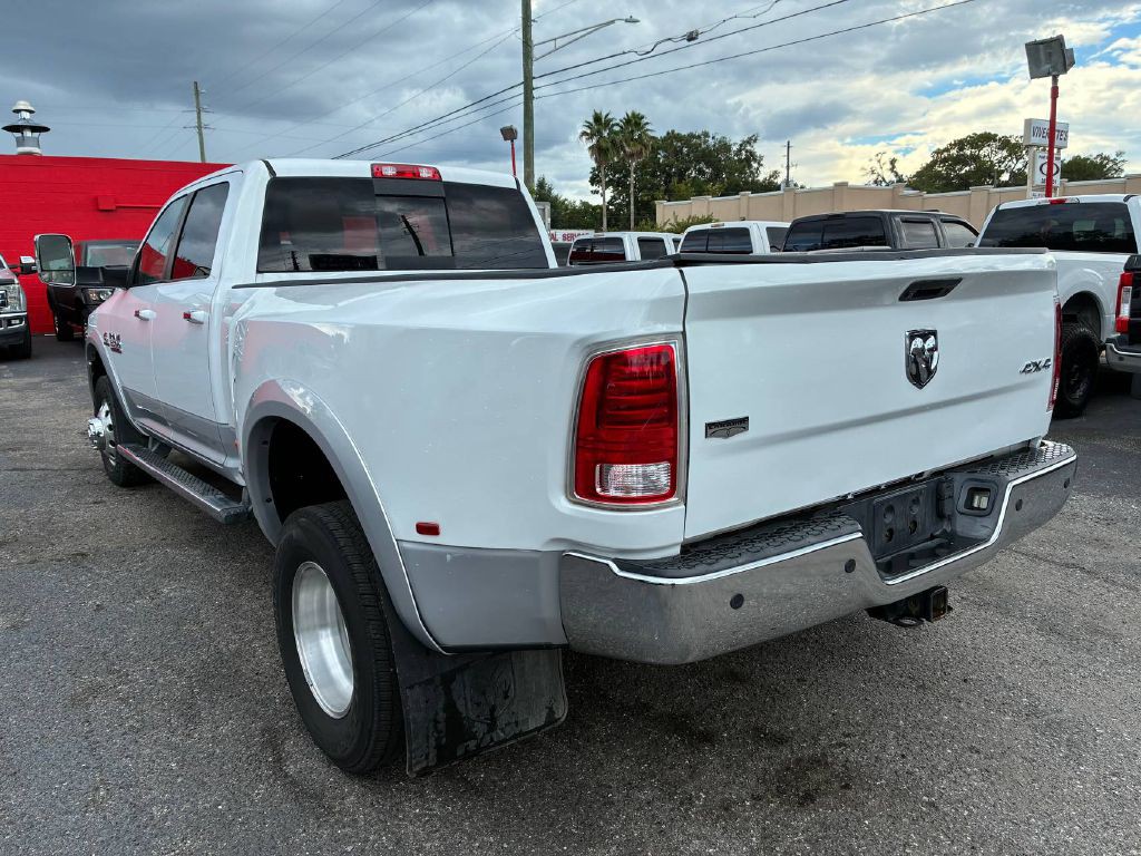 2014 RAM 3500 Image 4