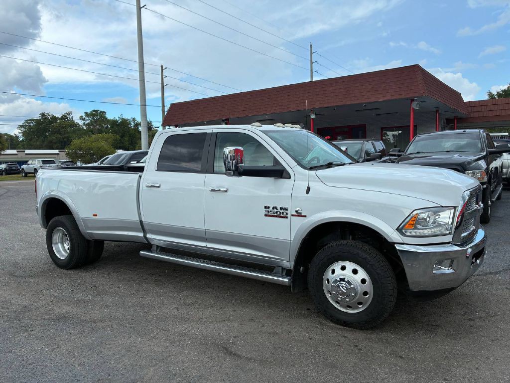 2014 RAM 3500 Image 7