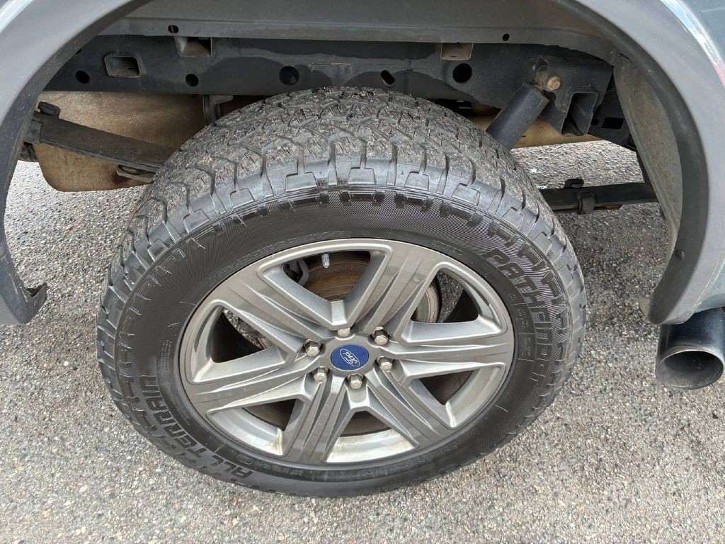 2016 Ford F-150 Image 9
