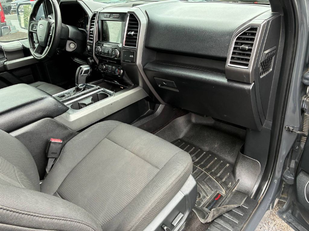 2016 Ford F-150 Image 17
