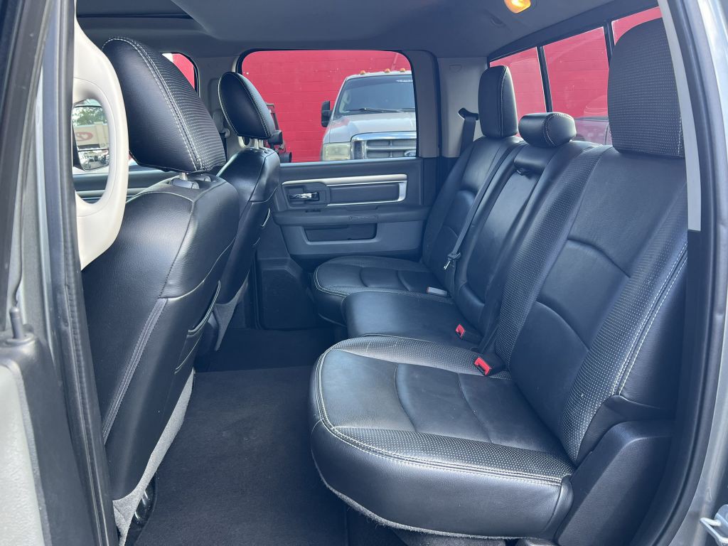 2013 RAM 2500 Image 17