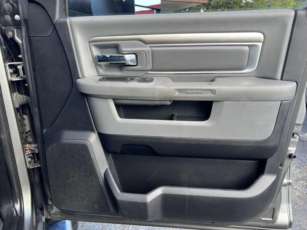 2013 RAM 2500 Image 23