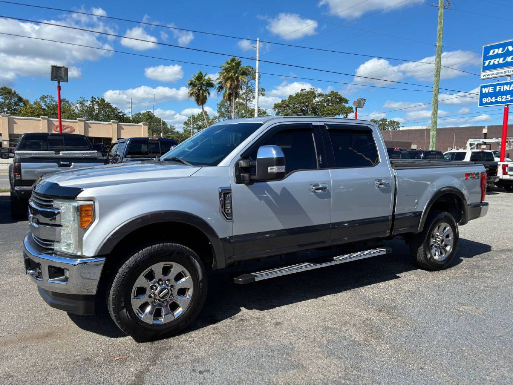 2017 Ford F-250 Image 2