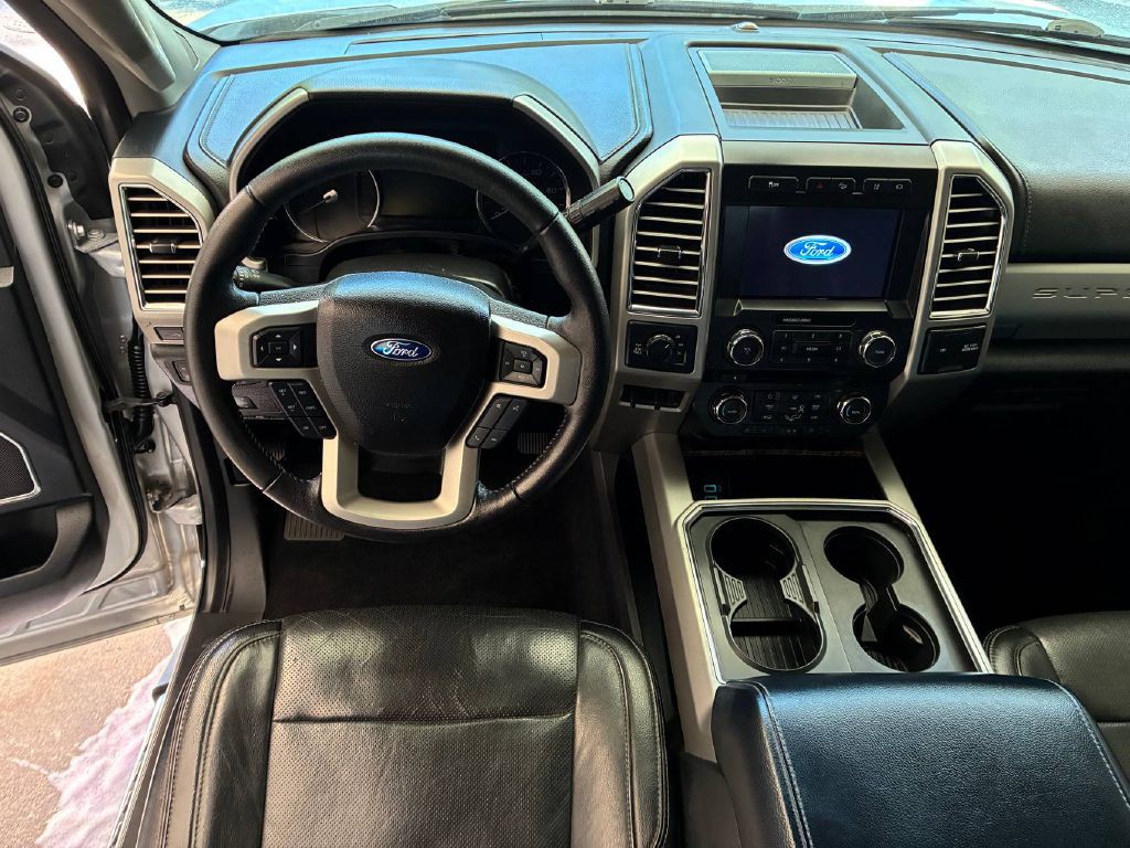 2017 Ford F-250 Image 19