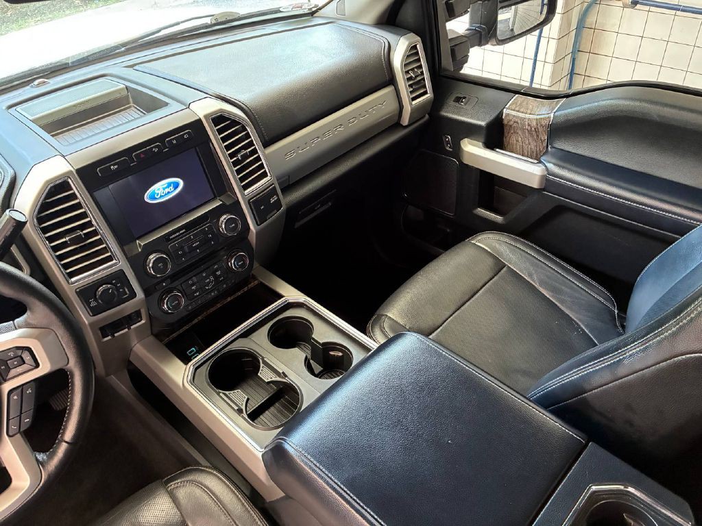 2017 Ford F-250 Image 20