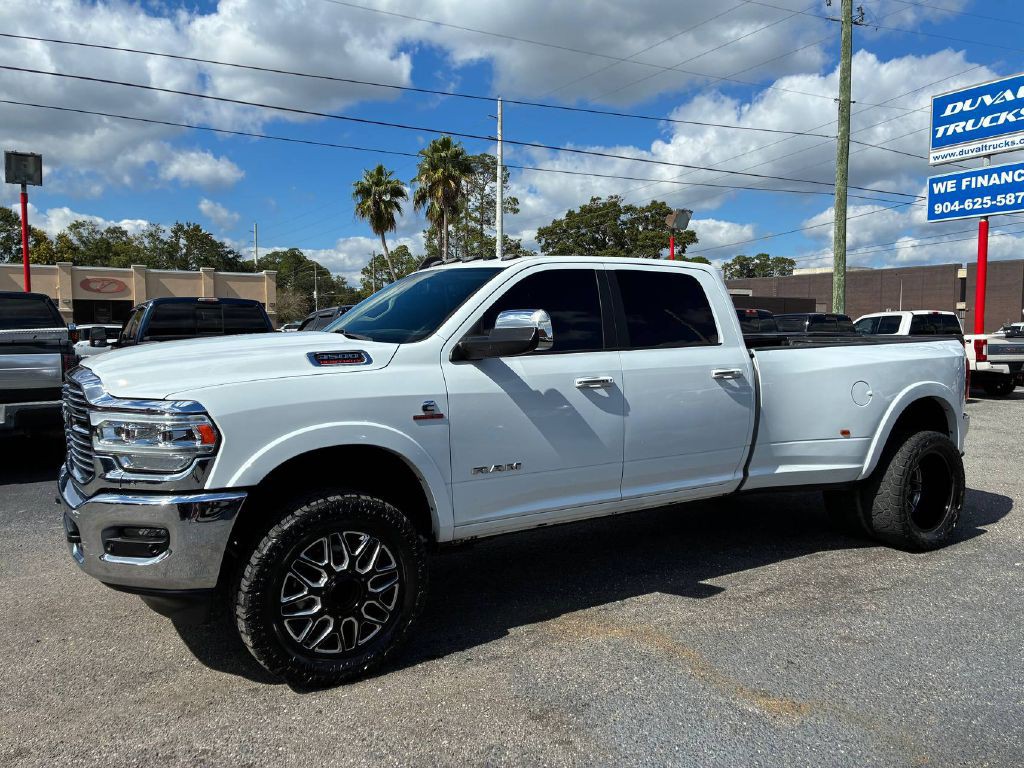 2020 RAM 3500 Image 2