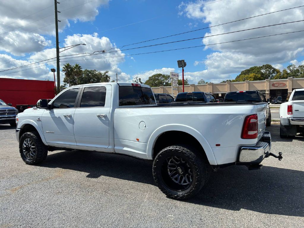2020 RAM 3500 Image 3