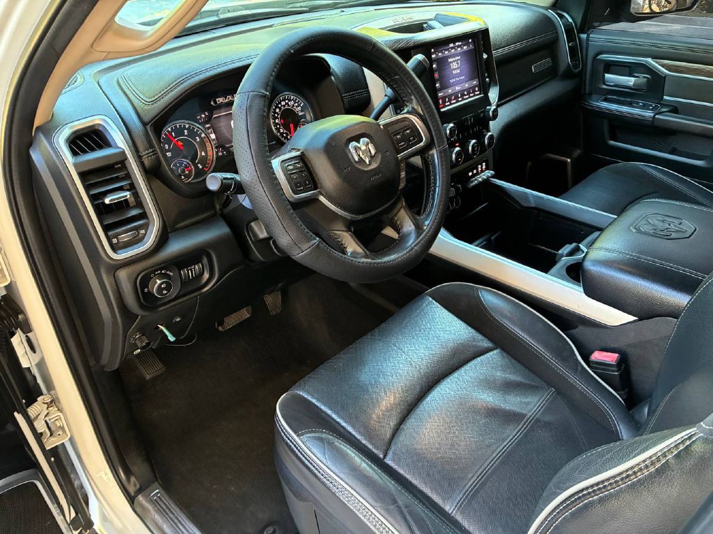 2020 RAM 3500 Image 11