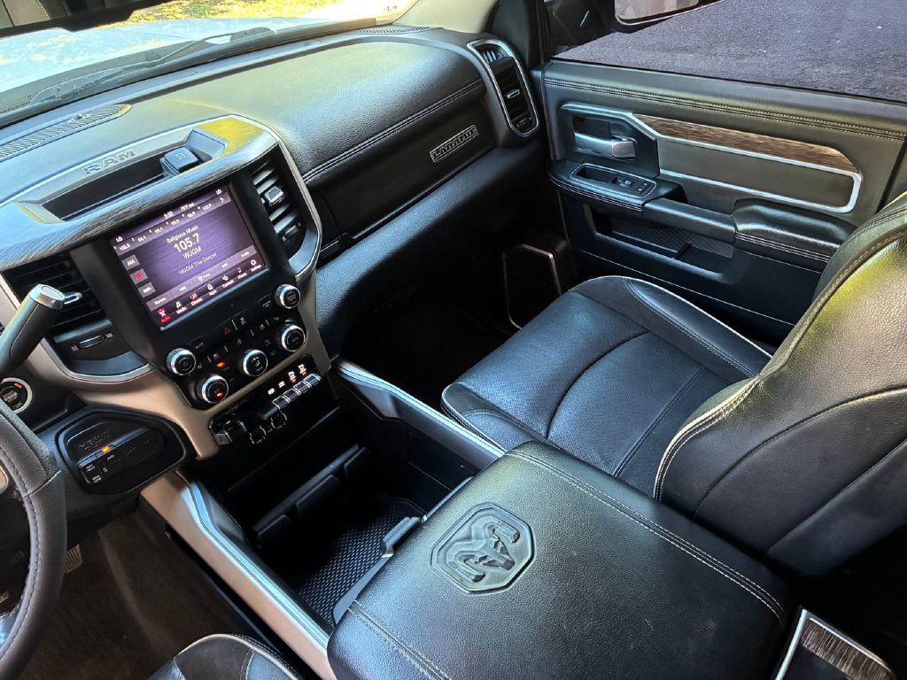 2020 RAM 3500 Image 20