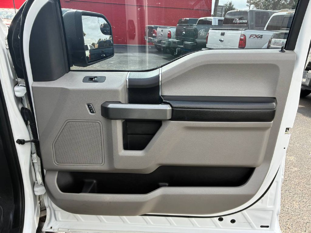 2016 Ford F-150 Image 16