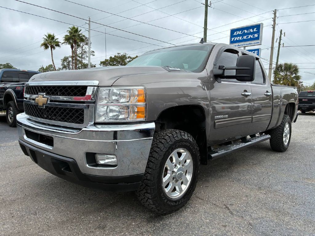 2011 Chevrolet Silverado 1500 Image 1