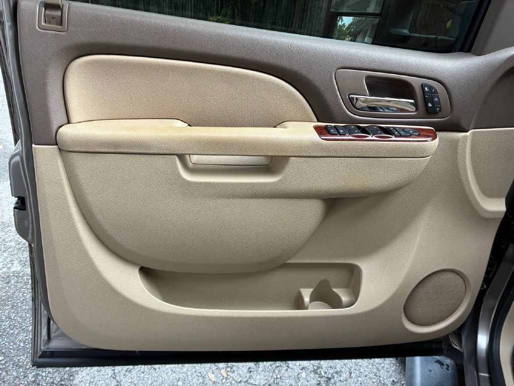 2011 Chevrolet Silverado 1500 Image 11