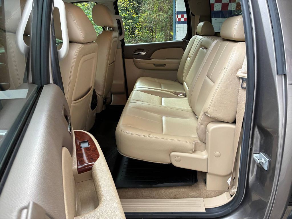 2011 Chevrolet Silverado 1500 Image 13