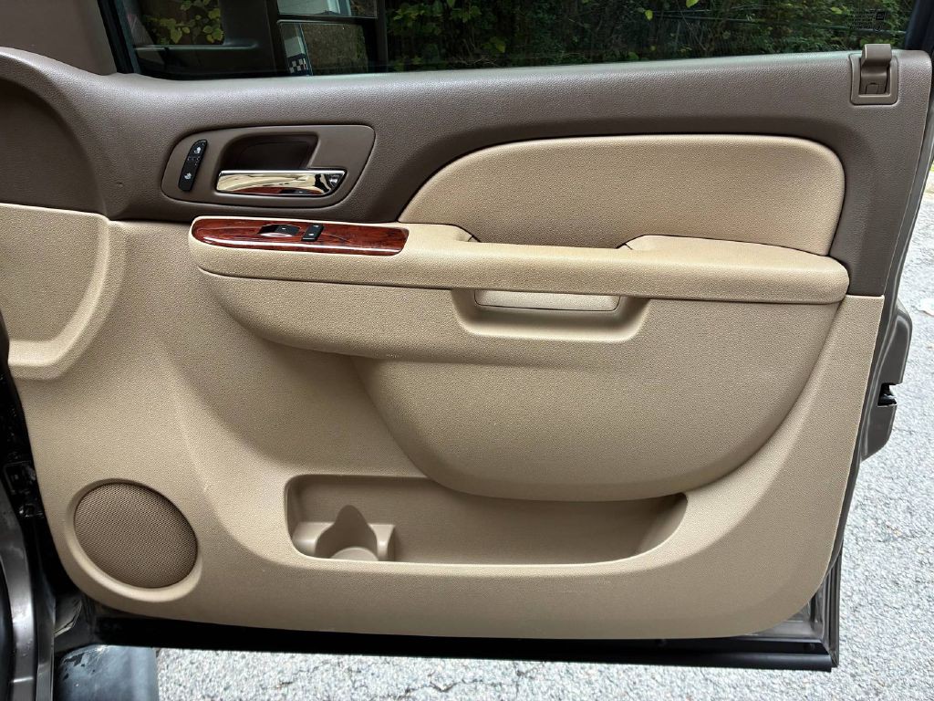 2011 Chevrolet Silverado 1500 Image 17