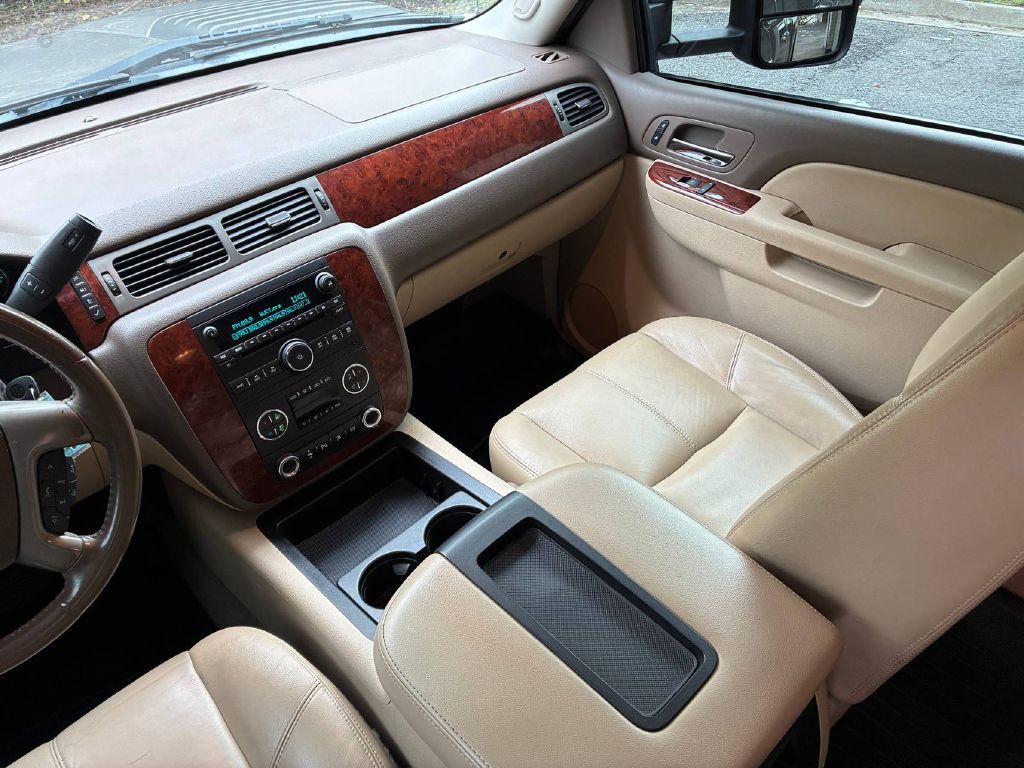 2011 Chevrolet Silverado 1500 Image 20