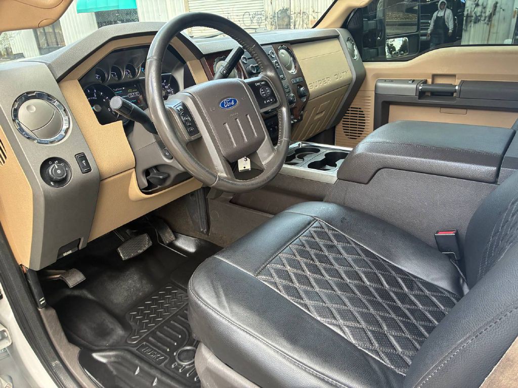 2012 Ford F-350 Image 11
