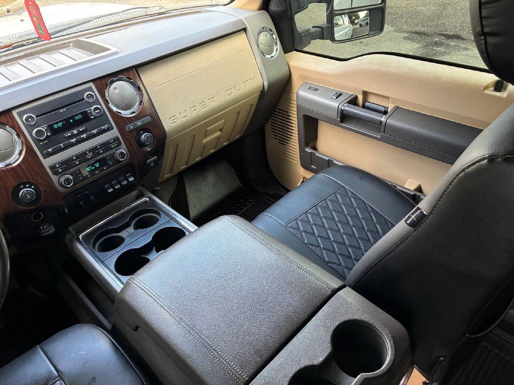 2012 Ford F-350 Image 20