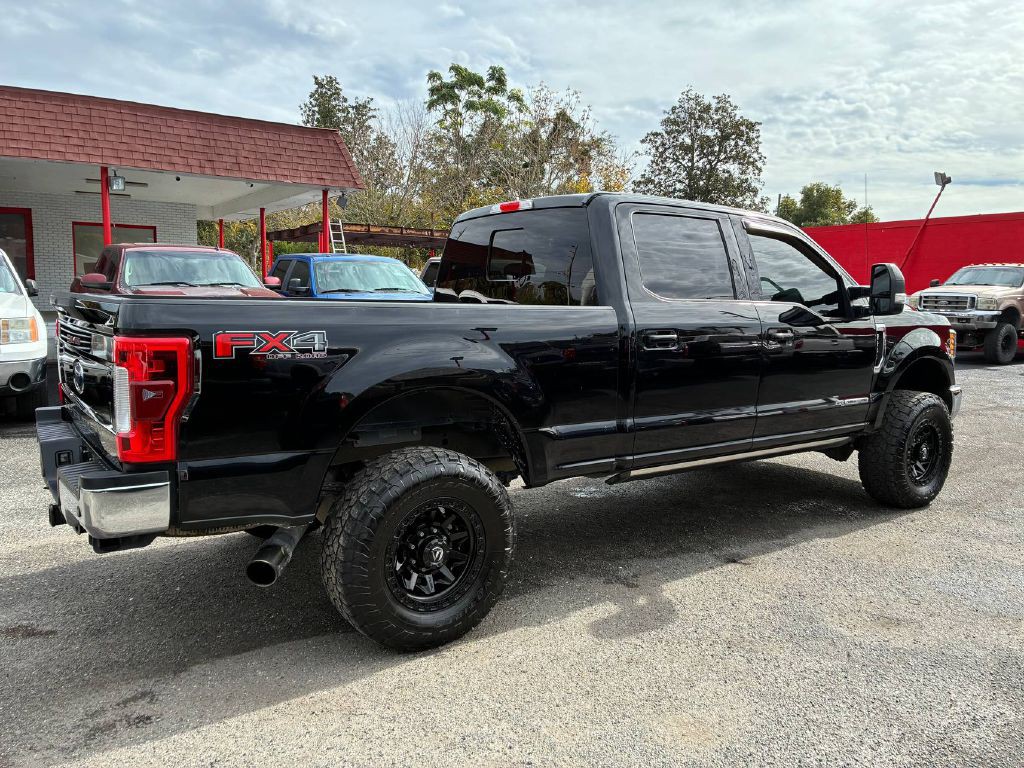 2017 Ford F-250 Image 6