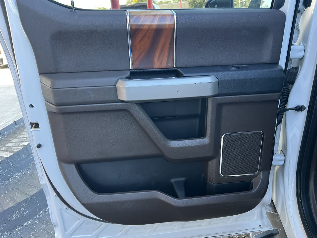 2015 Ford F-150 Image 16