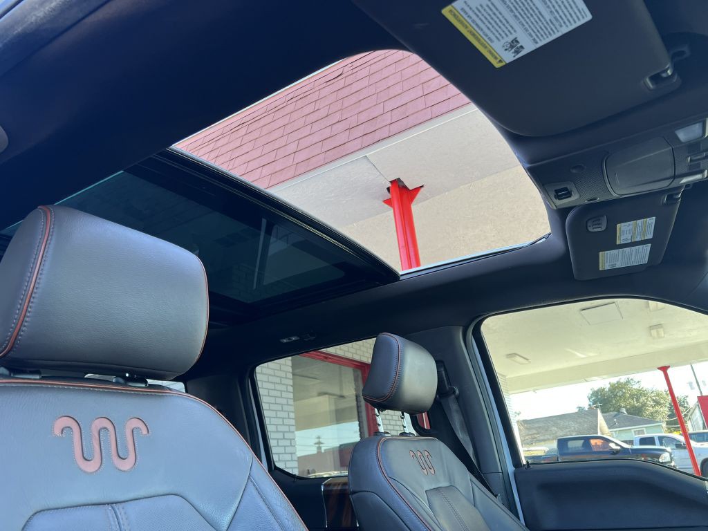 2015 Ford F-150 Image 23