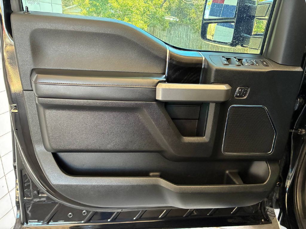 2018 Ford F-350 Image 12