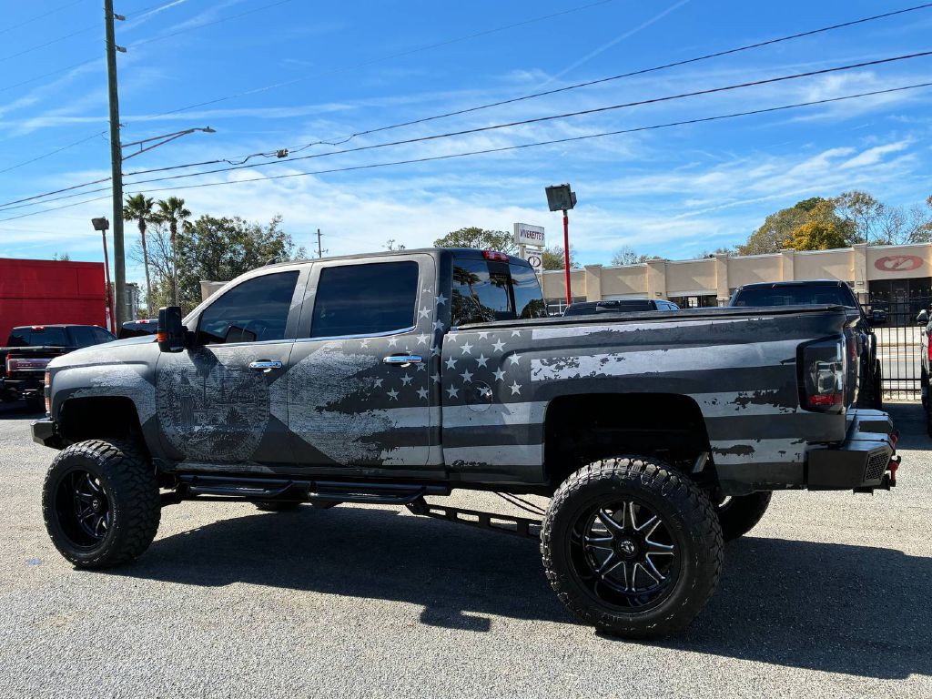 2019 Chevrolet Silverado 1500 Image 3
