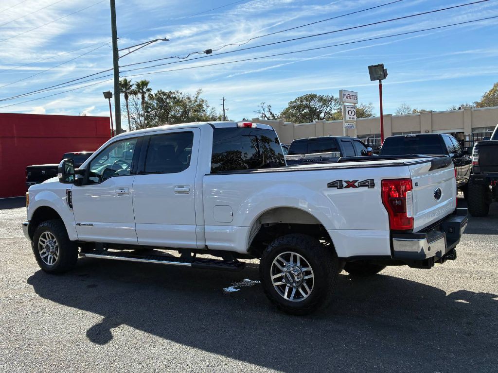2017 Ford F-350 Image 3