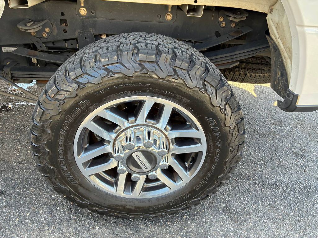 2017 Ford F-350 Image 9