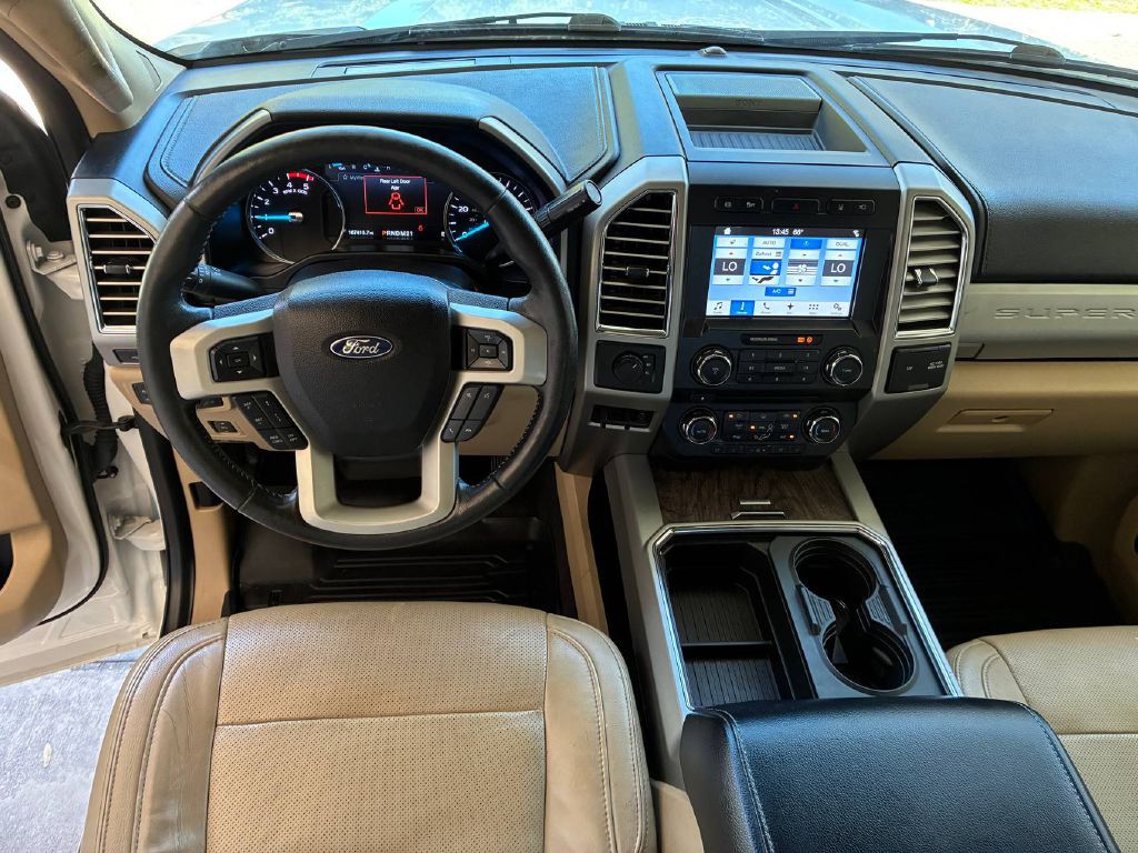 2017 Ford F-350 Image 19