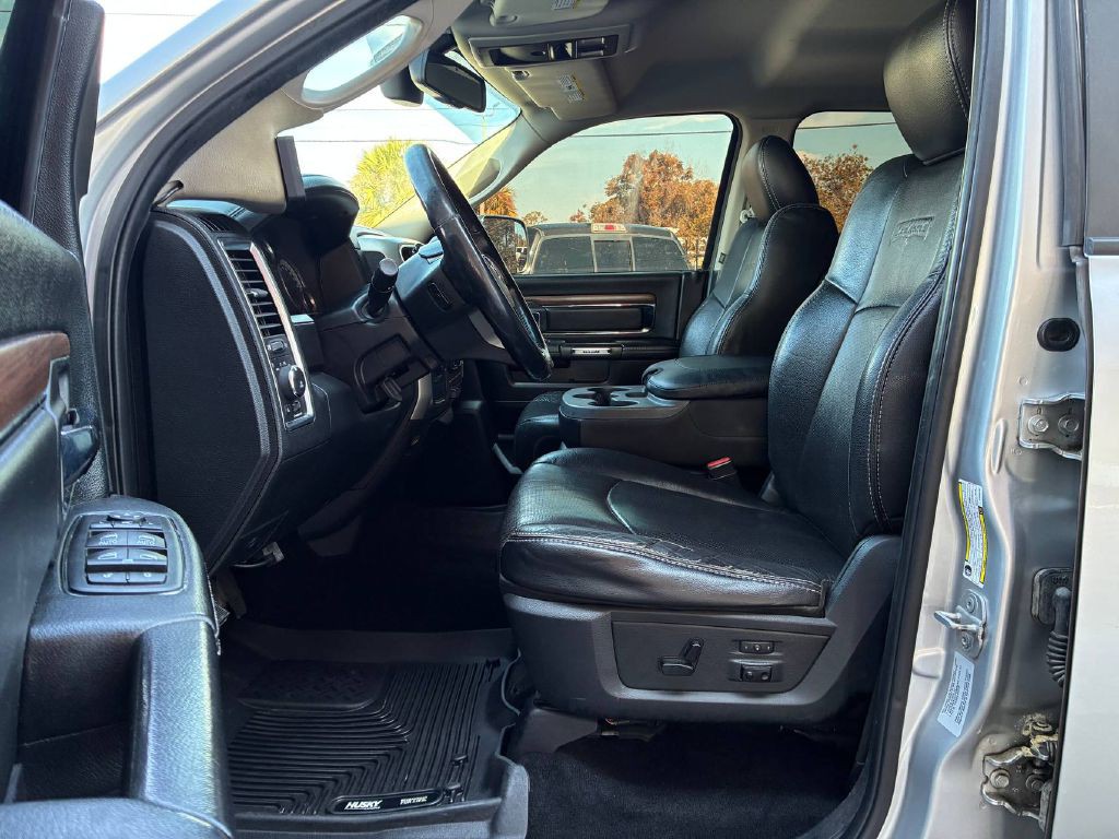 2015 RAM 2500 Image 10