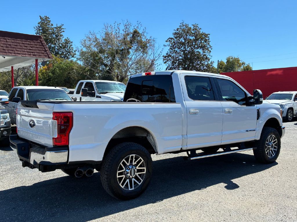 2017 Ford F-250 Image 6
