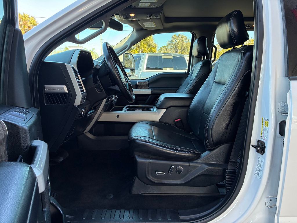 2017 Ford F-250 Image 10