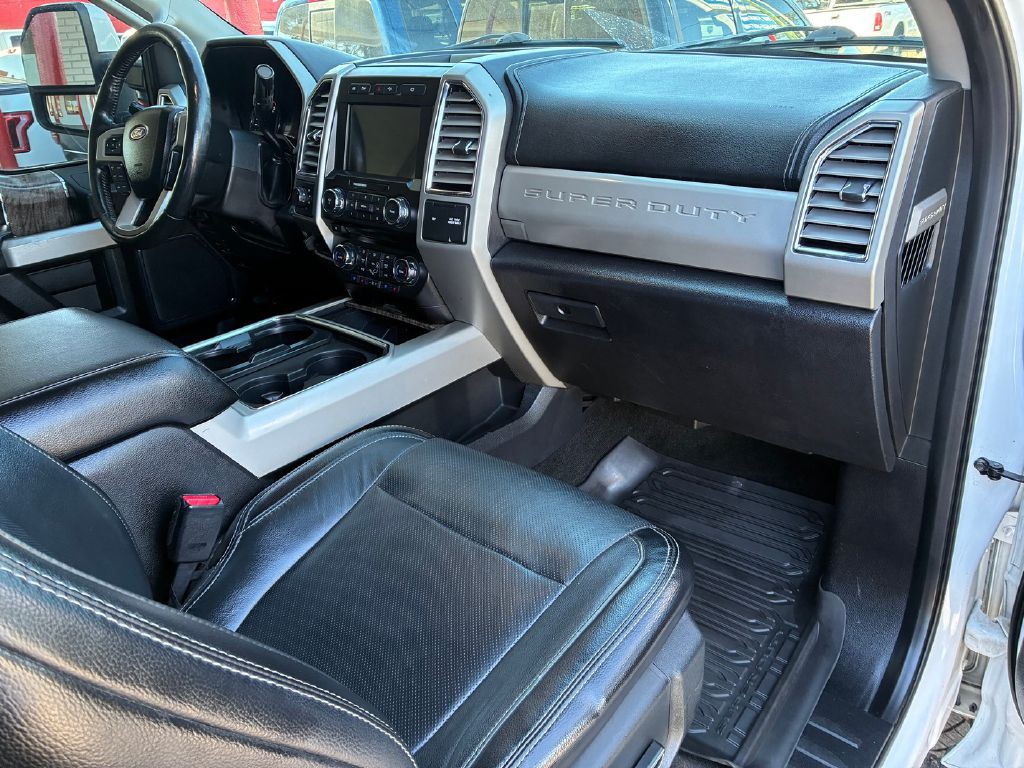2017 Ford F-250 Image 17