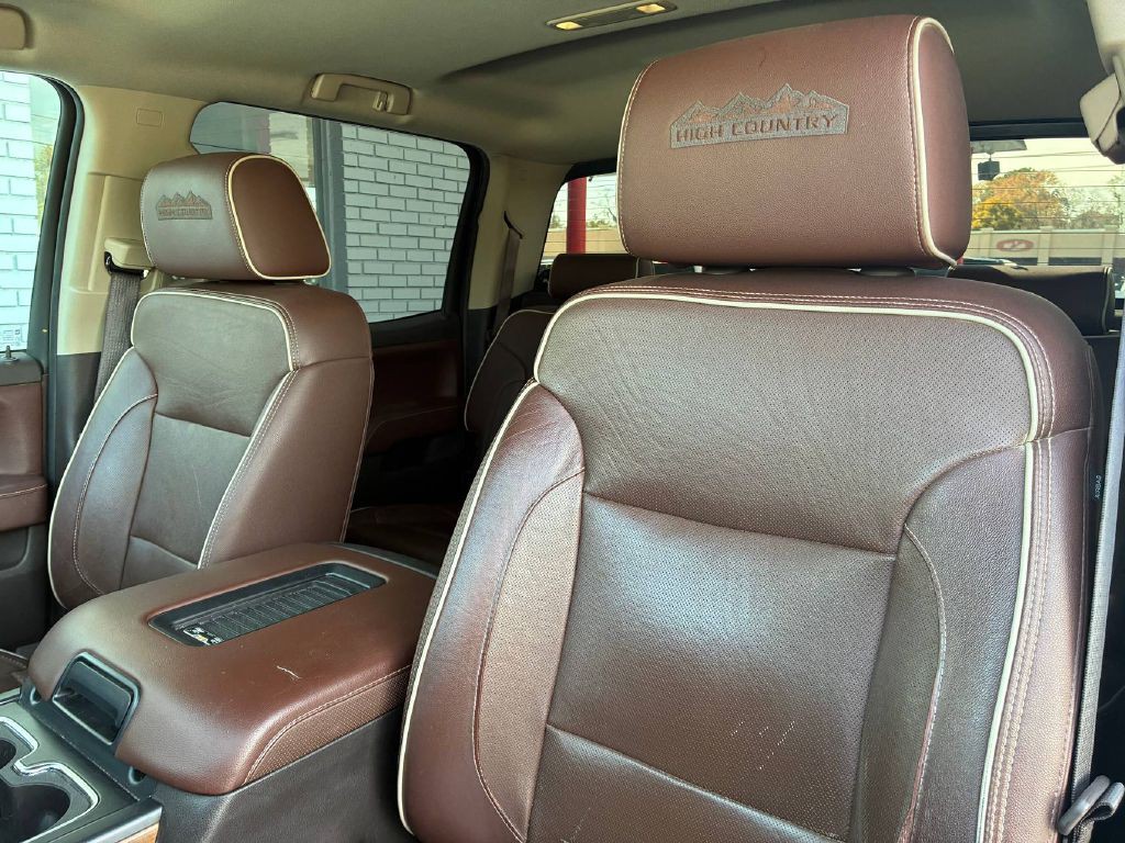 2017 Chevrolet Silverado 1500 Image 11