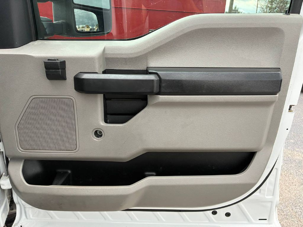 2018 Ford F-250 Image 17