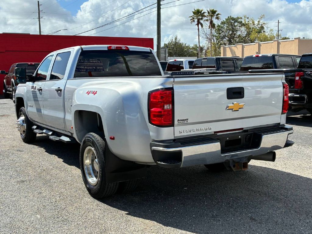 2019 Chevrolet Silverado 1500 Image 4