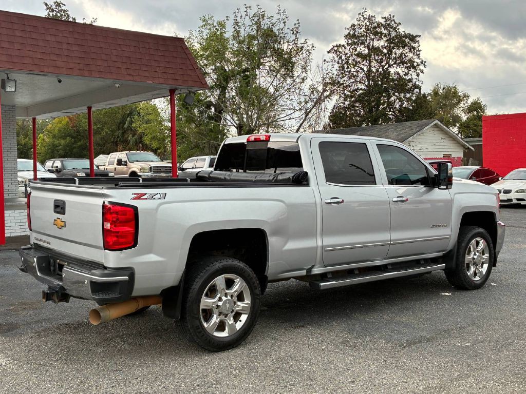 2018 Chevrolet Silverado 1500 Image 6