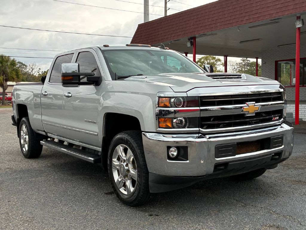 2018 Chevrolet Silverado 1500 Image 8