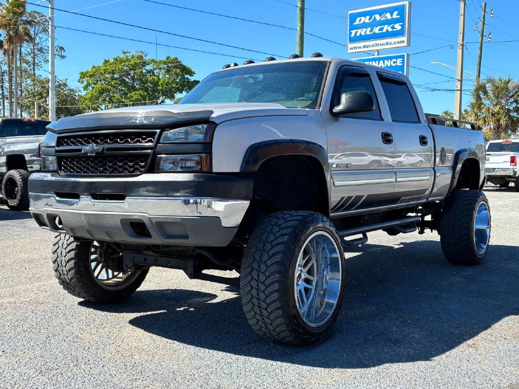2005 Chevrolet Silverado 1500 Image 1