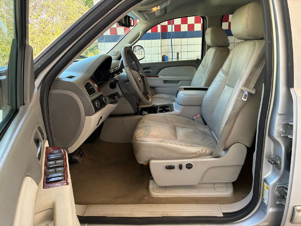 2011 Chevrolet Silverado 1500 Image 10