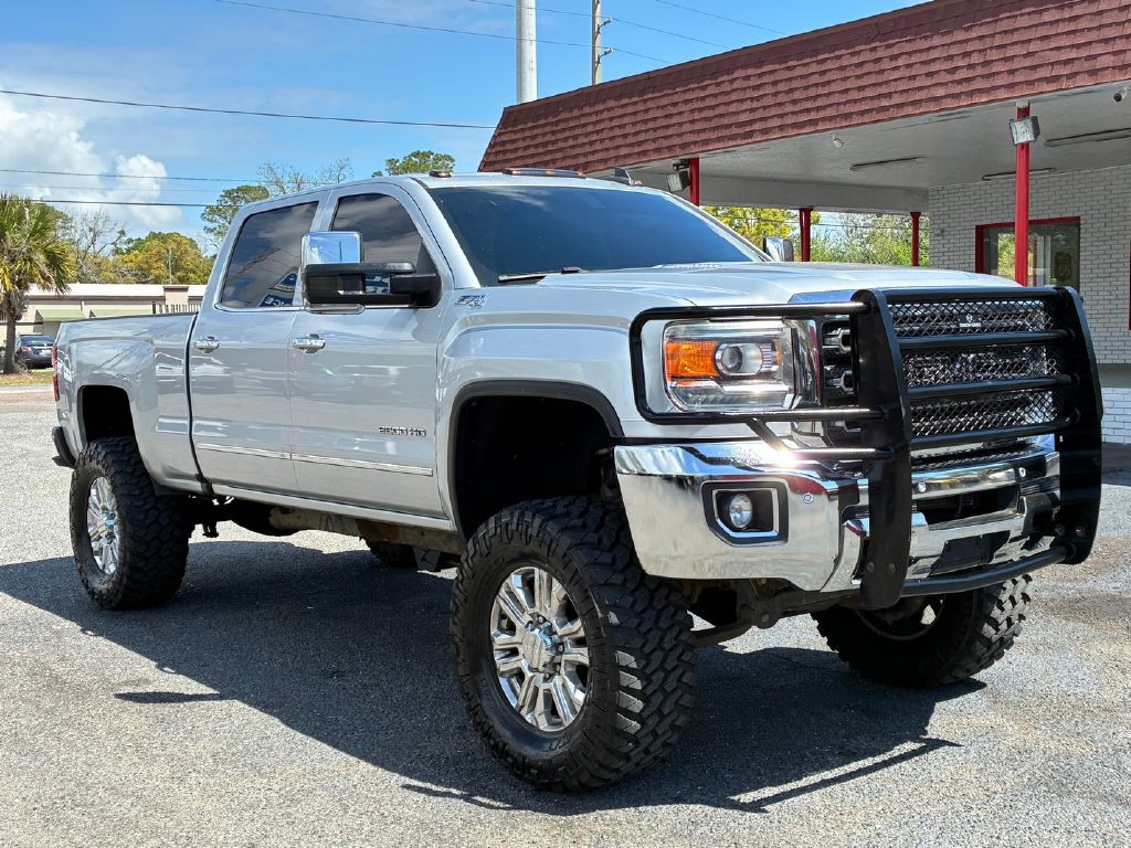 2016 GMC Sierra 2500 Image 8