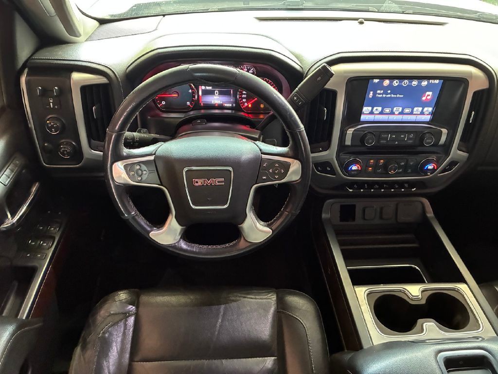 2016 GMC Sierra 2500 Image 18