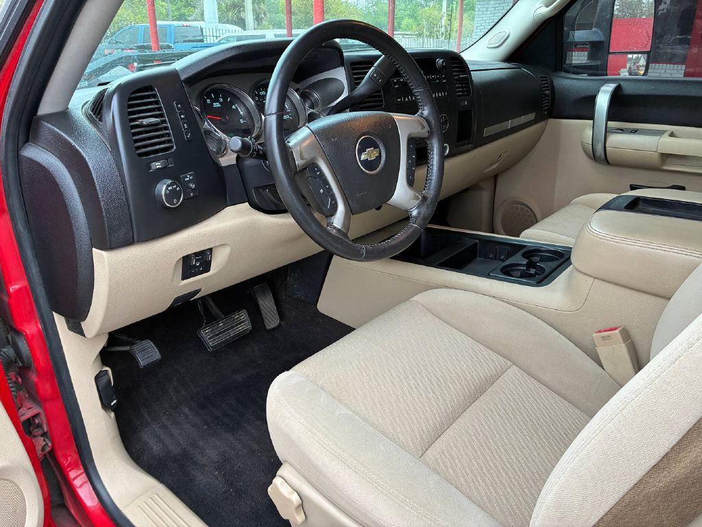 2008 Chevrolet Silverado 1500 Image 10