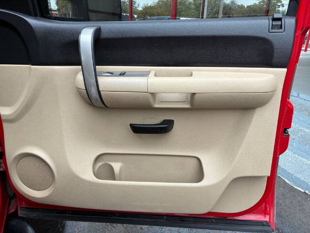 2008 Chevrolet Silverado 1500 Image 17