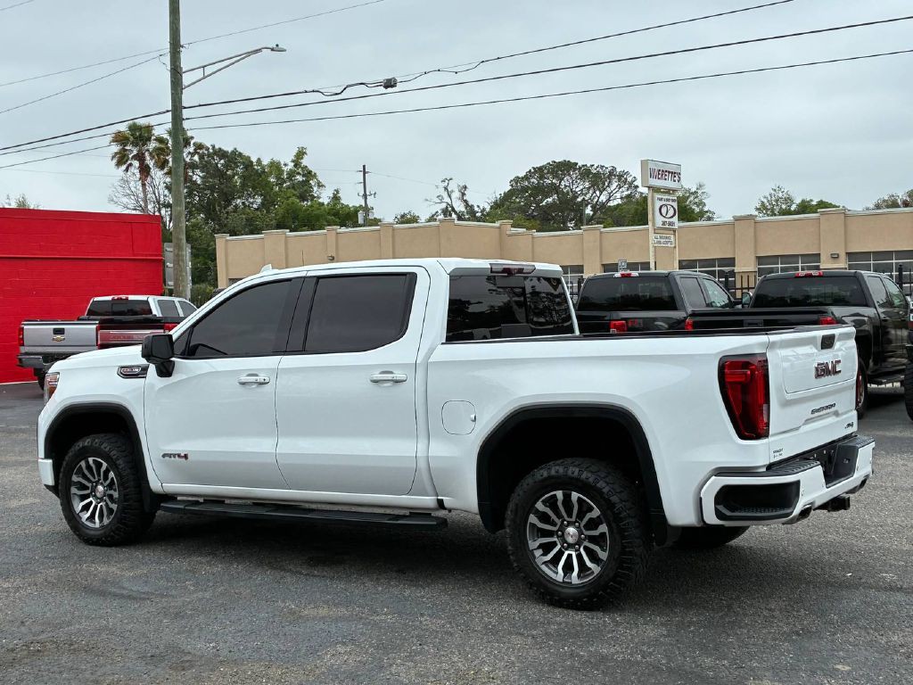 2020 GMC Sierra Image 3