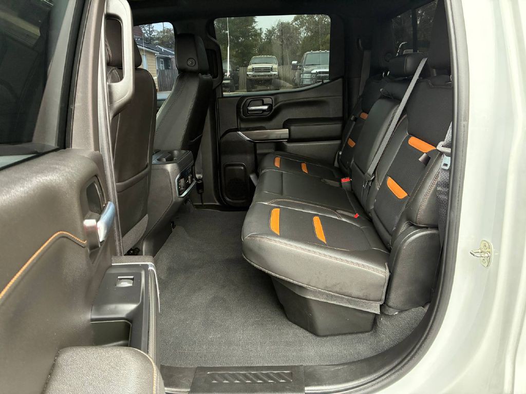 2020 GMC Sierra Image 13