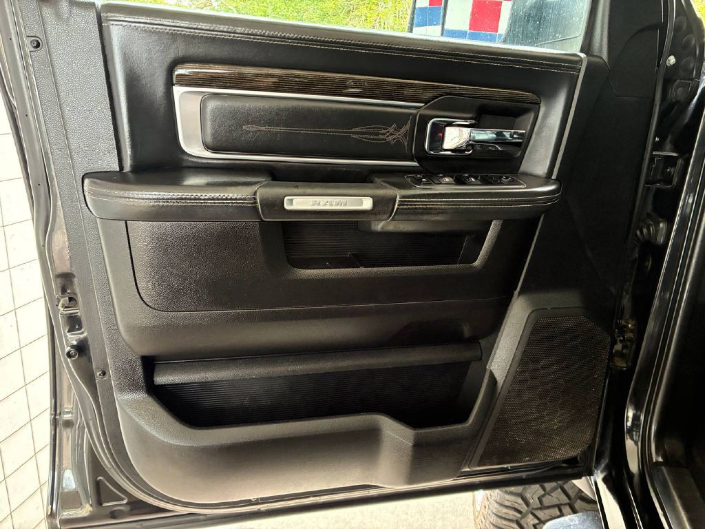 2018 RAM 2500 Image 9